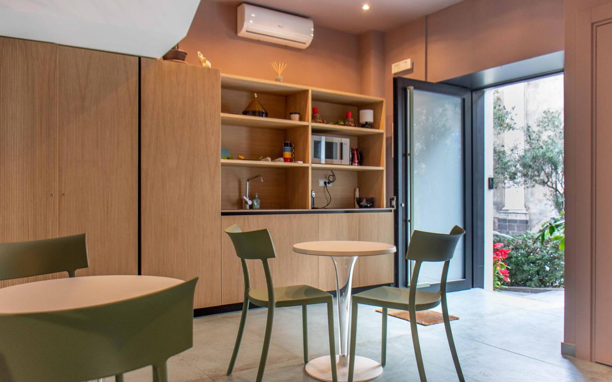 Opera Boutique Bed & Breakfast Catania Bagian luar foto